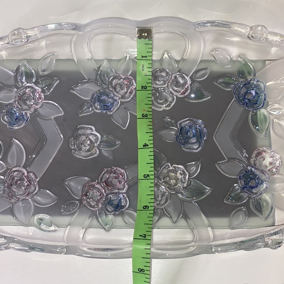 Vintage Studio Nova (Mikasa) Glass Crystal Serving
Platter Hearts&Pastel Flowers - Picture 9 of 9